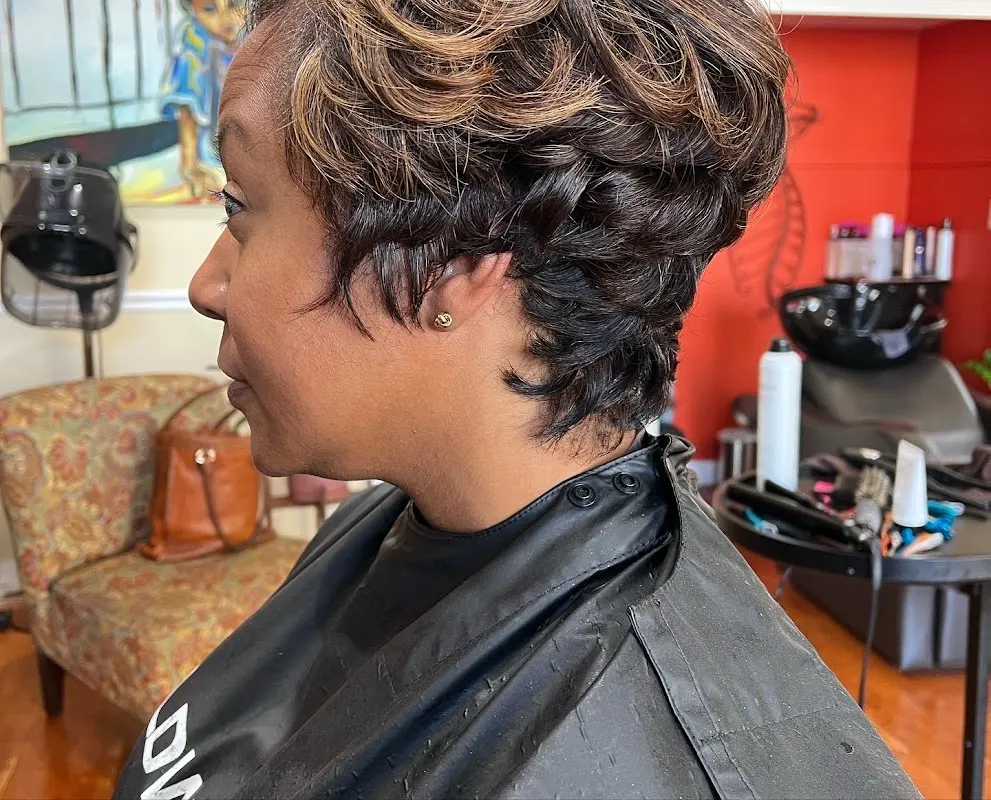 Salon Pilar — Hair salon in Philadelphia